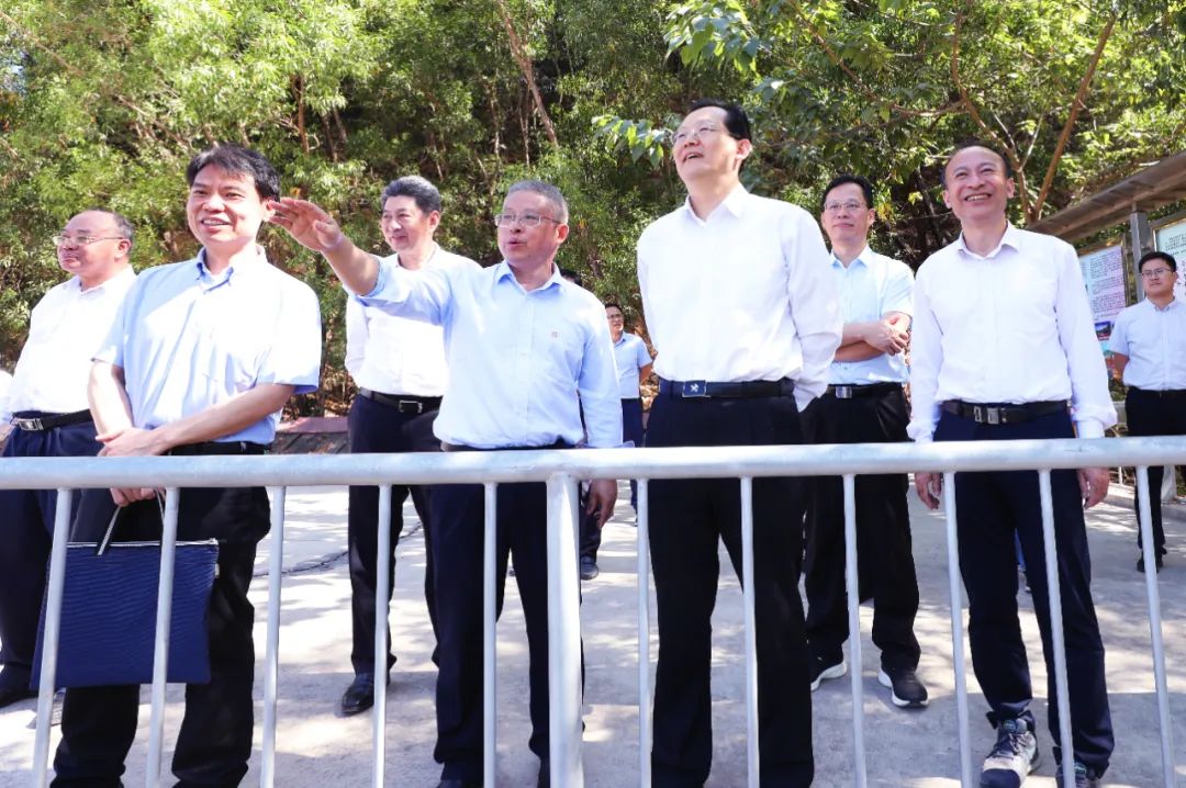 自然资源部到乐动网页版开展新一轮找矿突破战略行动专题调研1.jpg