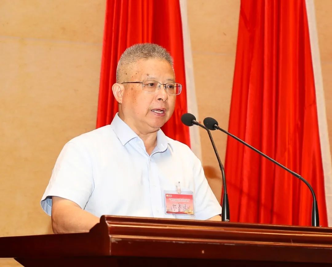 乐动网页版召开第四届职工代表大会第一次会议3.jpg